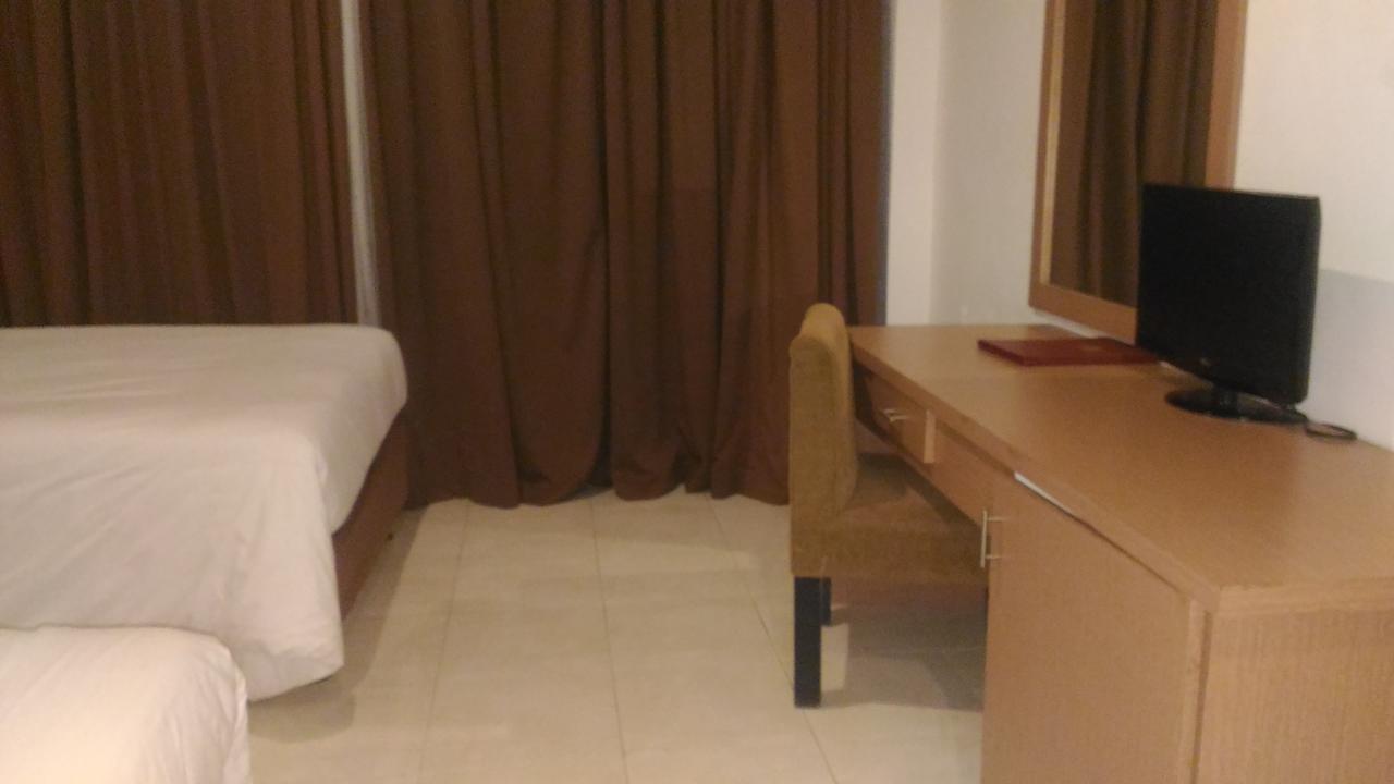 Grand Royal Taliwang Hotel Camera foto