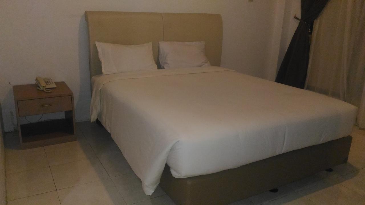 Grand Royal Taliwang Hotel Camera foto
