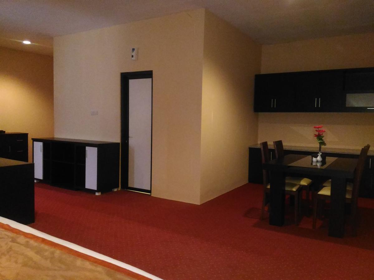 Grand Royal Taliwang Hotel Camera foto